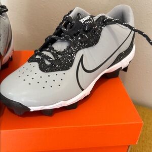 Nike Black and Gray Sports Cleats